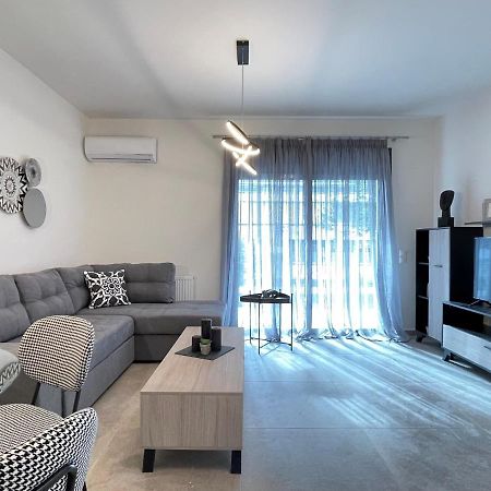 Modern Apartments Near Marina Flisvos Athen Exterior foto