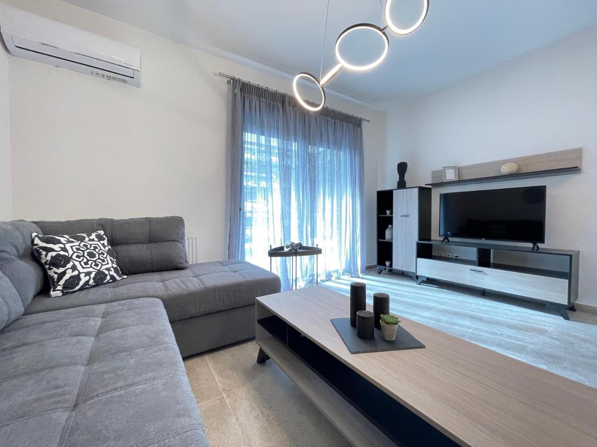 Modern Apartments Near Marina Flisvos Athen Exterior foto