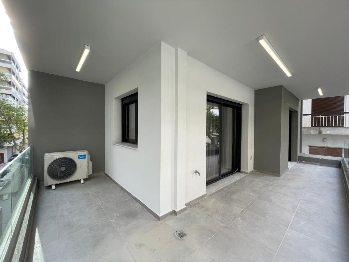 Modern Apartments Near Marina Flisvos Athen Exterior foto