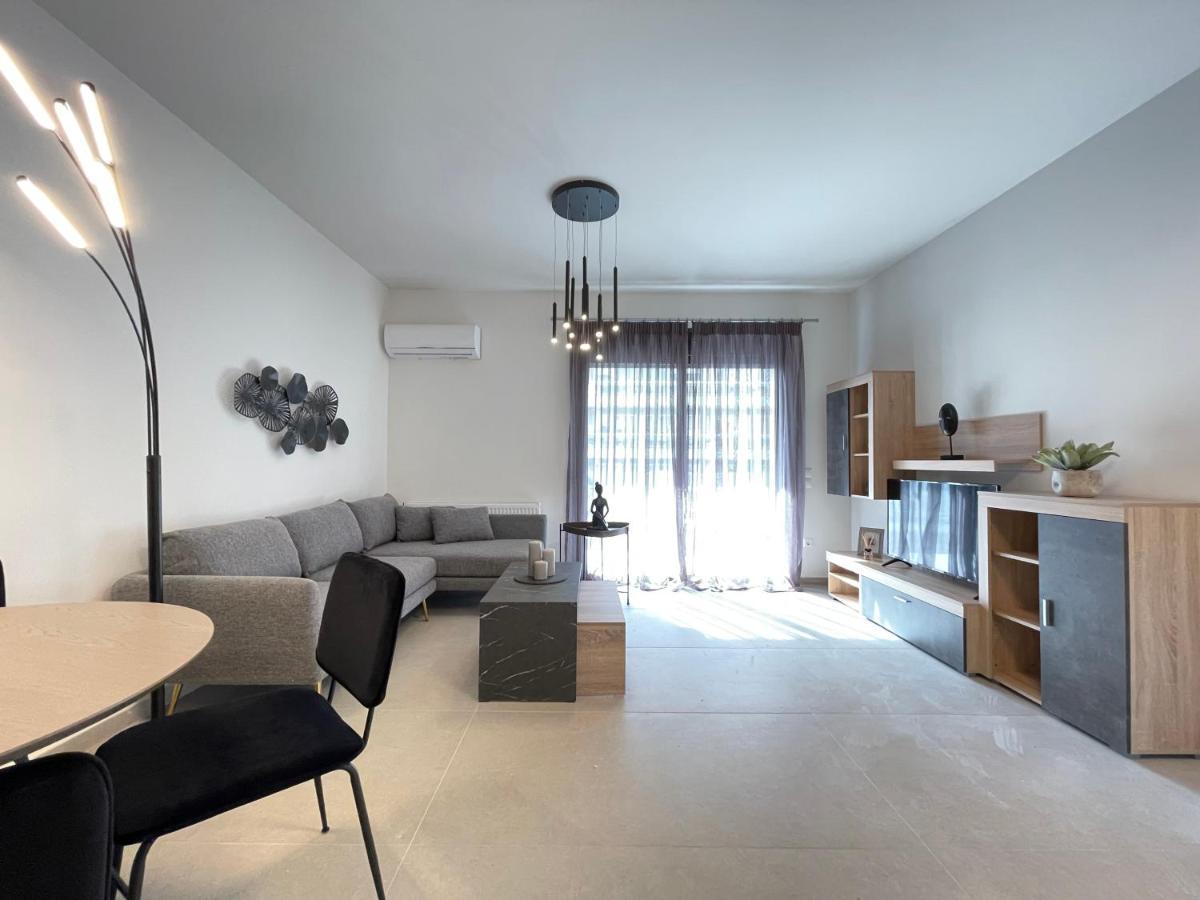 Modern Apartments Near Marina Flisvos Athen Exterior foto